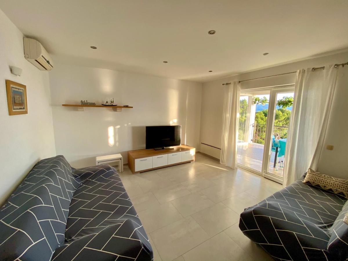 אומיס Apartmani Mateo מראה חיצוני תמונה