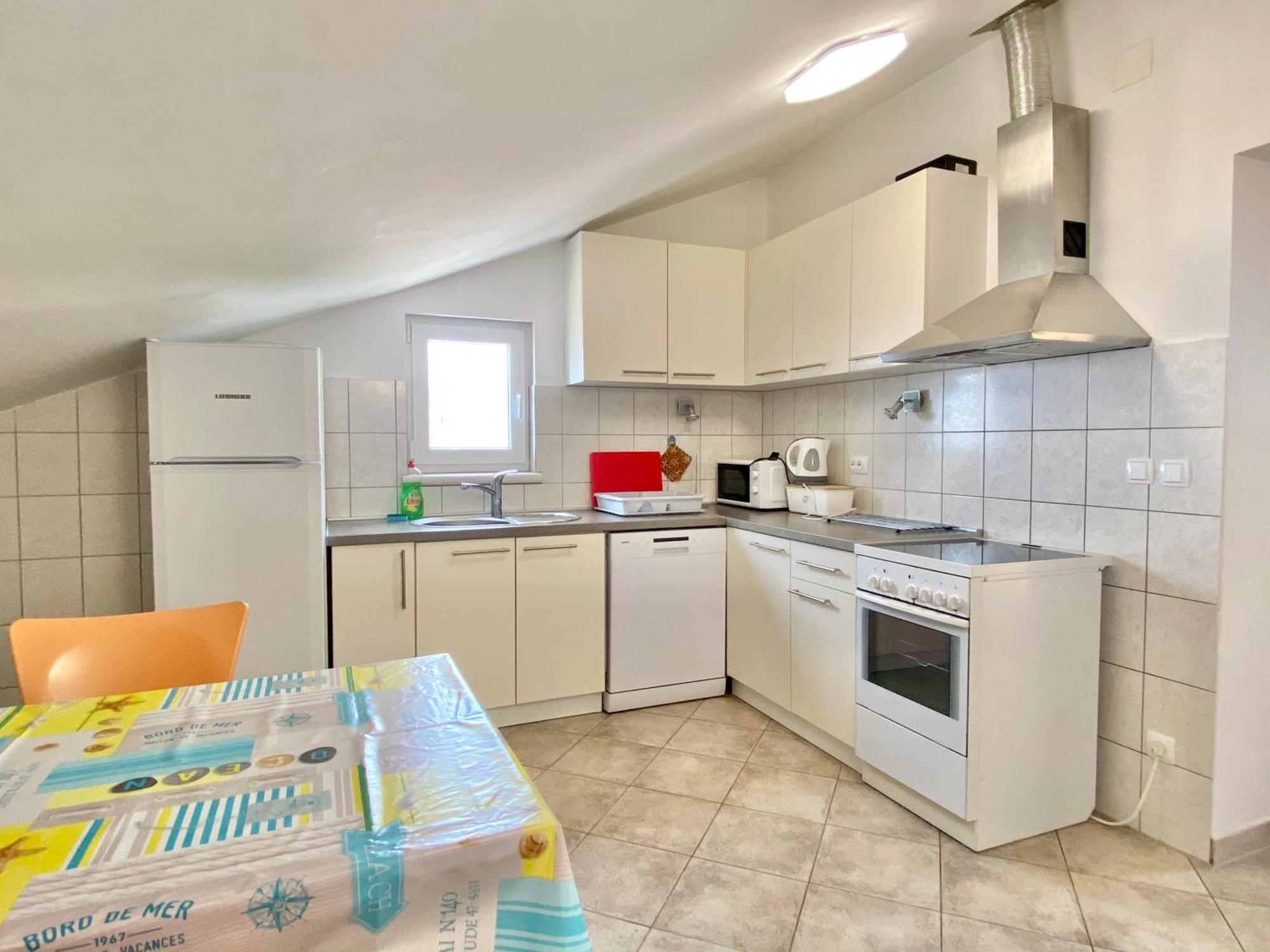 אומיס Apartmani Mateo מראה חיצוני תמונה